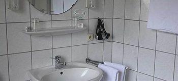 Hotel Altenwerder Hof 3*