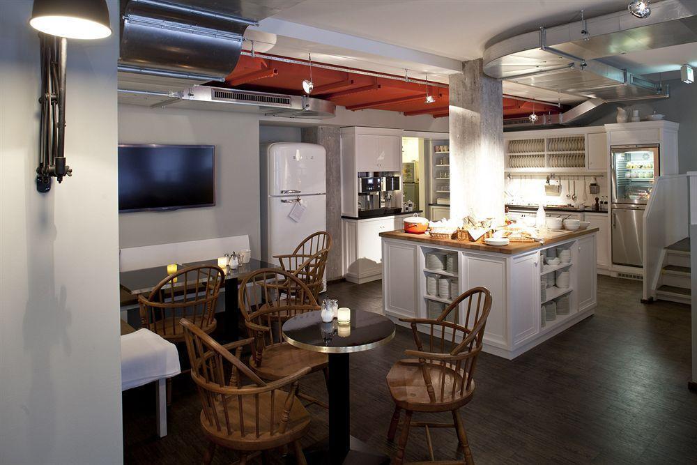 Henri Downtown 4* Hamburg