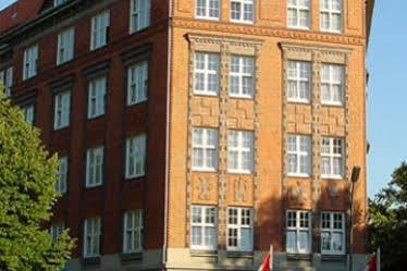 Amsterdam 3*