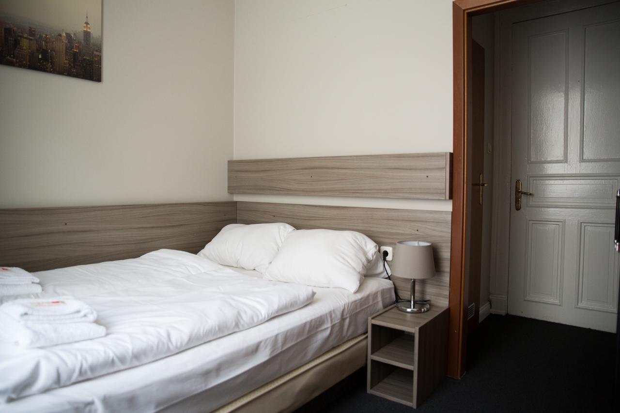 - Heefa Ohg Hotel 4*