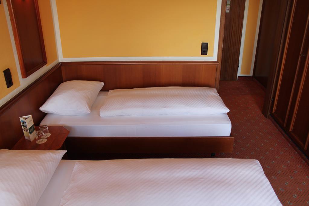 Blick Hotel 3*