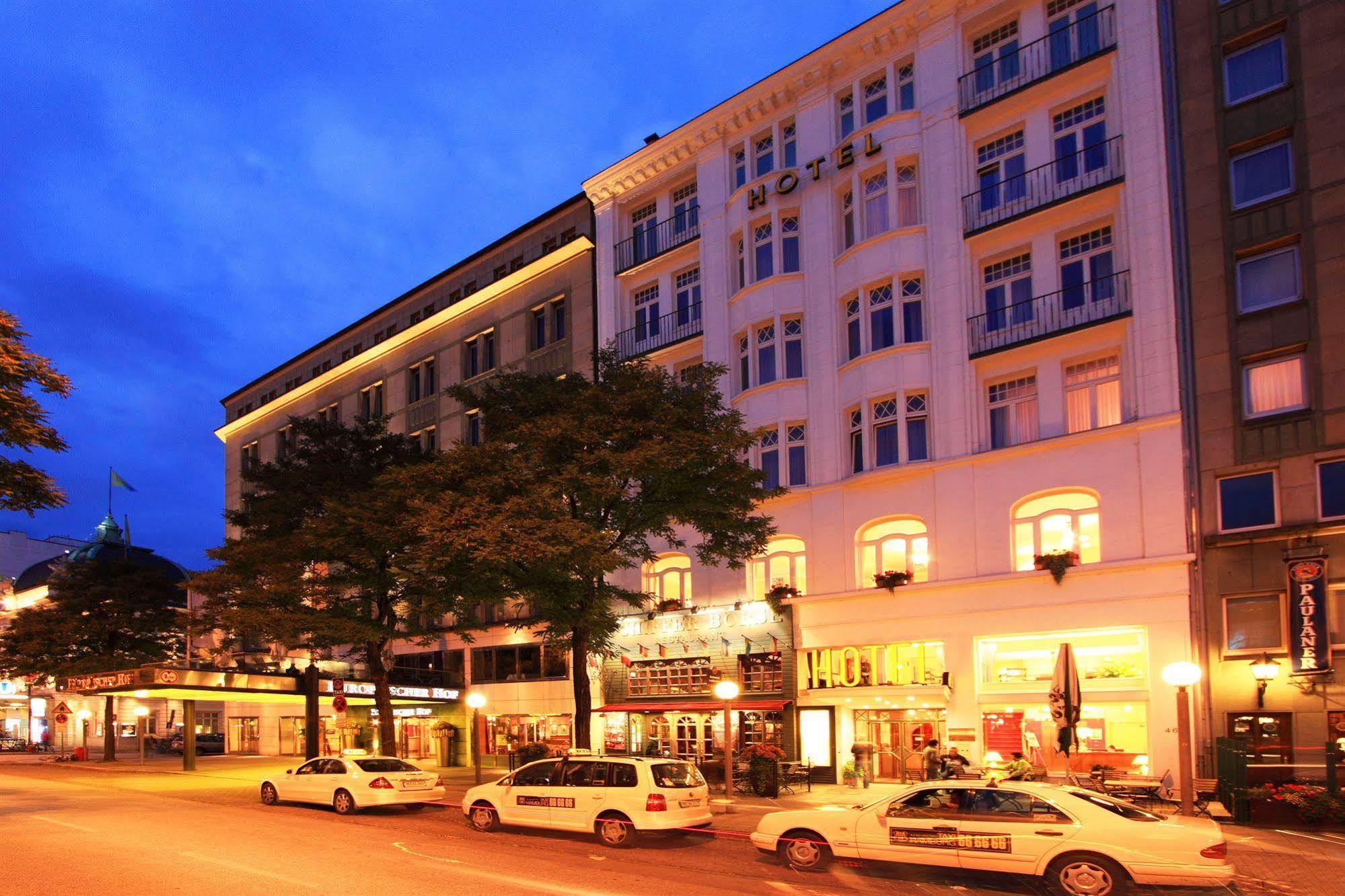 Hotel Kronprinz Hauptbahnhof 3*
