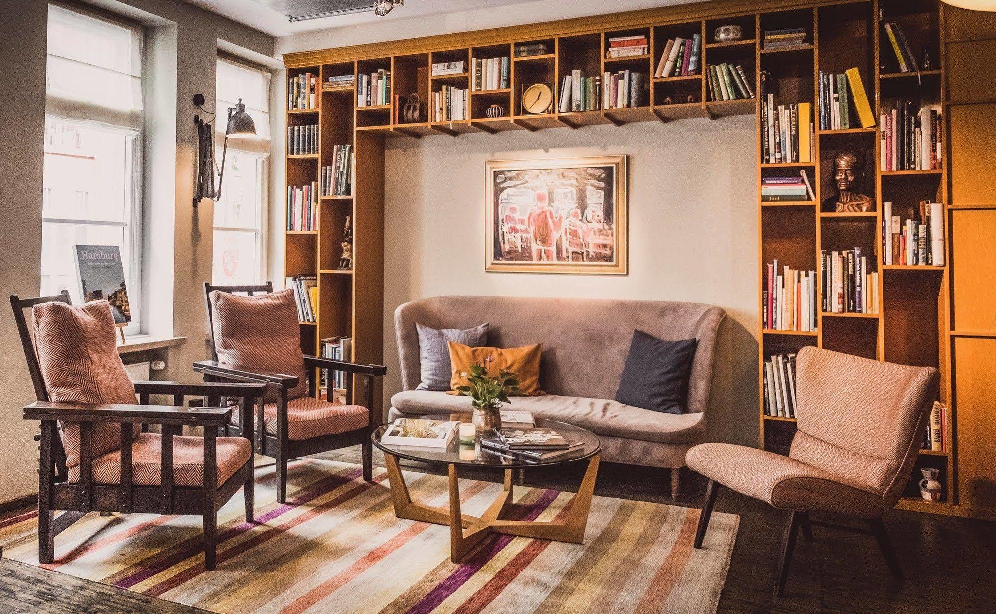 Henri Downtown 4*