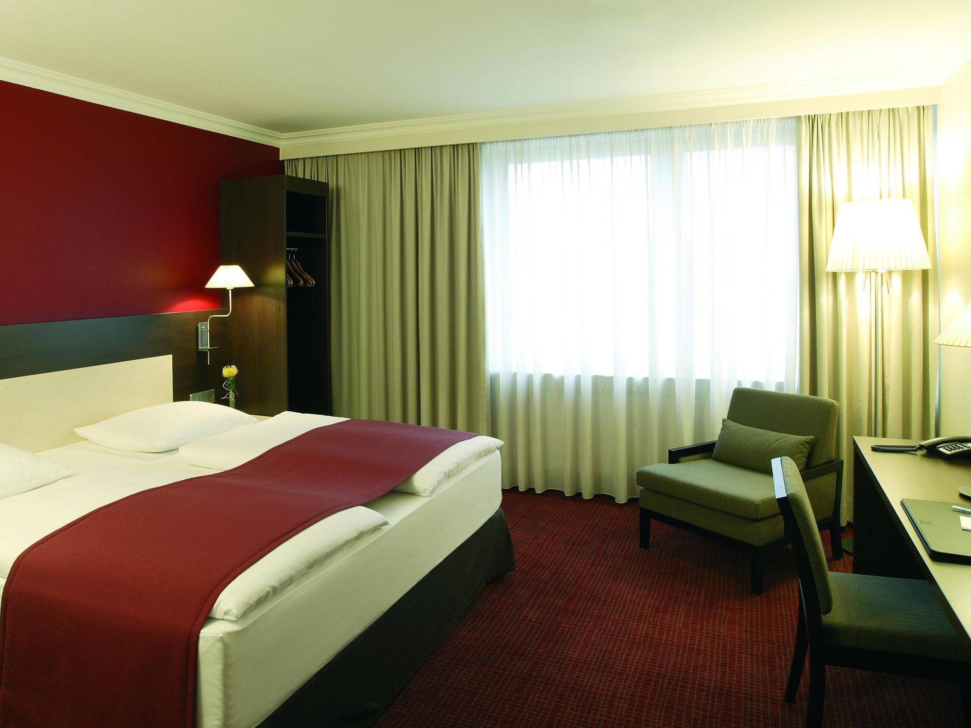 Nh Mitte 4* Hamburg