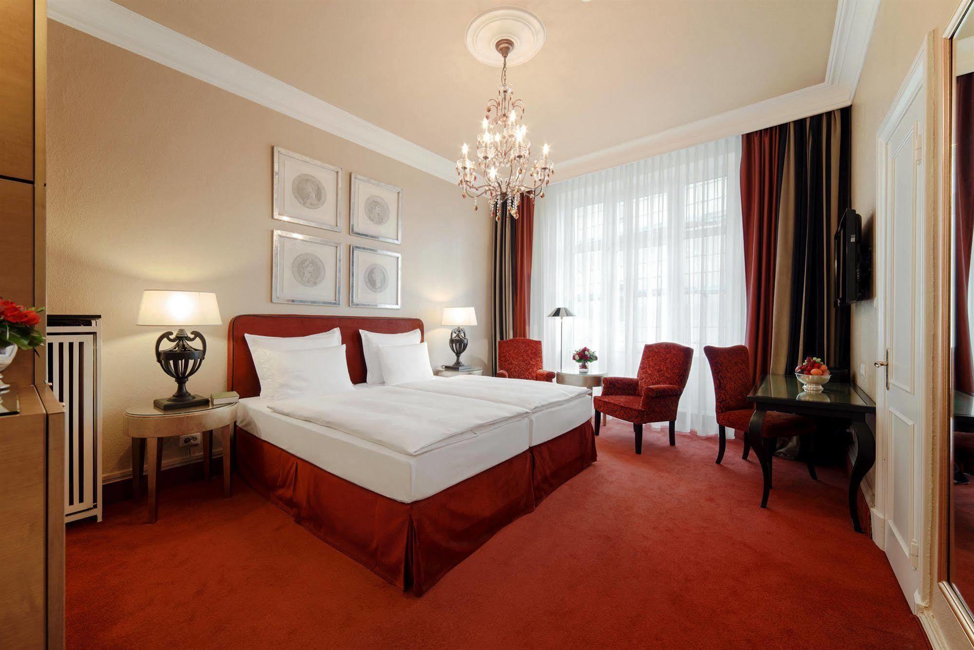 Romantik Das Smolka Hotel 4*
