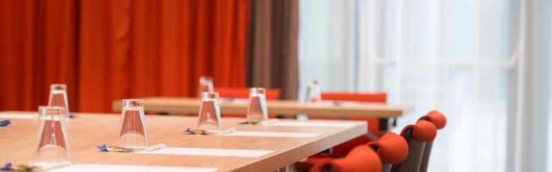 Hotel - - Hafencity By Ihg 4*