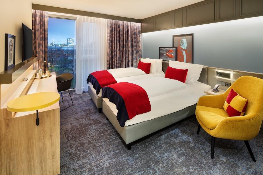 - - Hafencity By Ihg Hotel