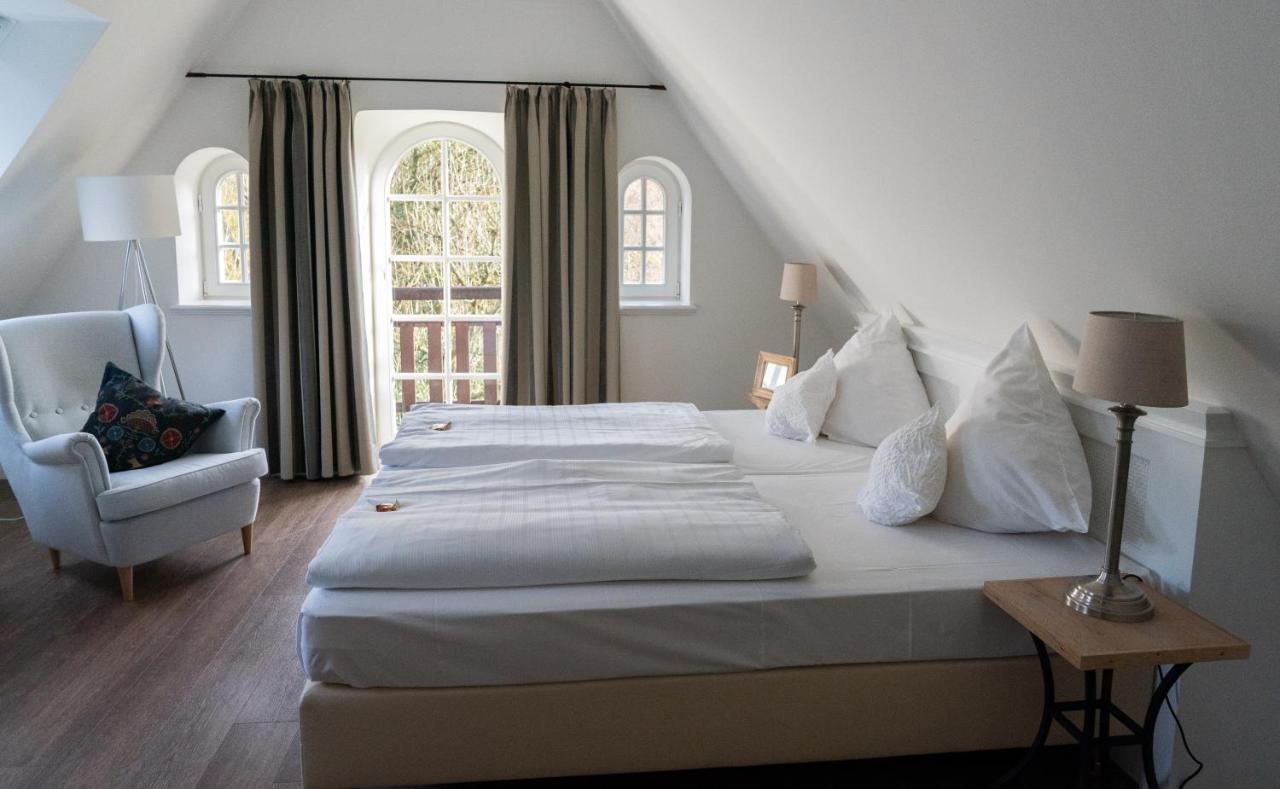 Alster Au Hotel 2*