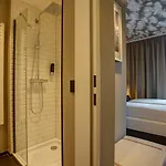 Boutique 125 Hamburg Airport By Ina