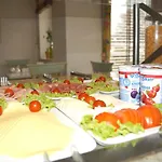 Entree Gross Borstel Garni Hotel
