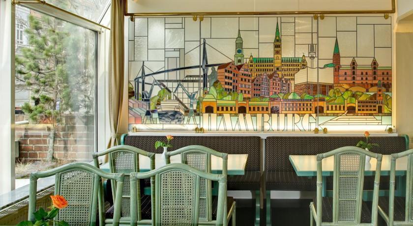Senator Hotel 4*