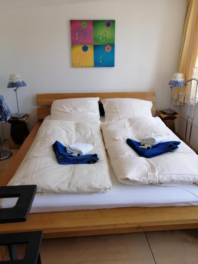 Gastehaus An Der Messe Guest house *