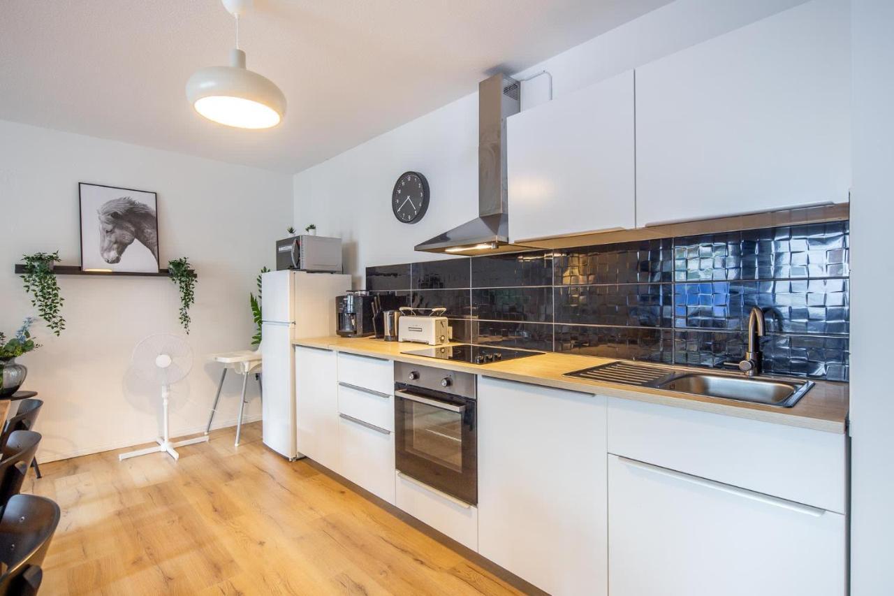 3 Bedroom In Great Location - Unit 4