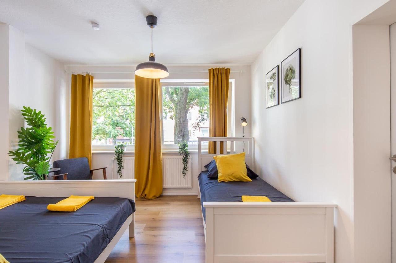 3 Bedroom In Great Location - Unit 4 Apartment