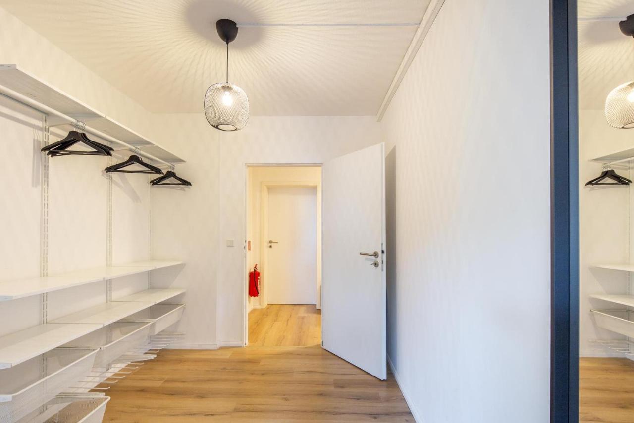 3 Bedroom In Great Location - Unit 4 * Hamburg
