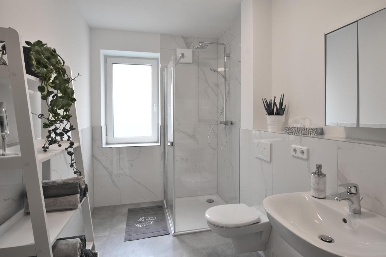 Familienfreundliche Neubauwohnung Mit Terrasse Appartement