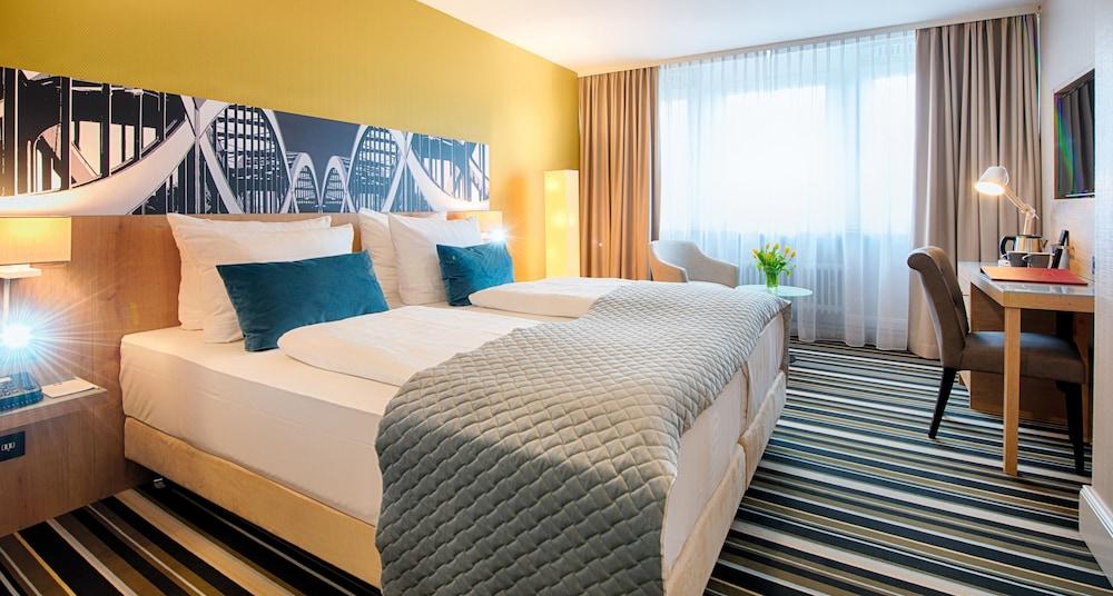 Hotel Leonardo Elbbruecken 4*