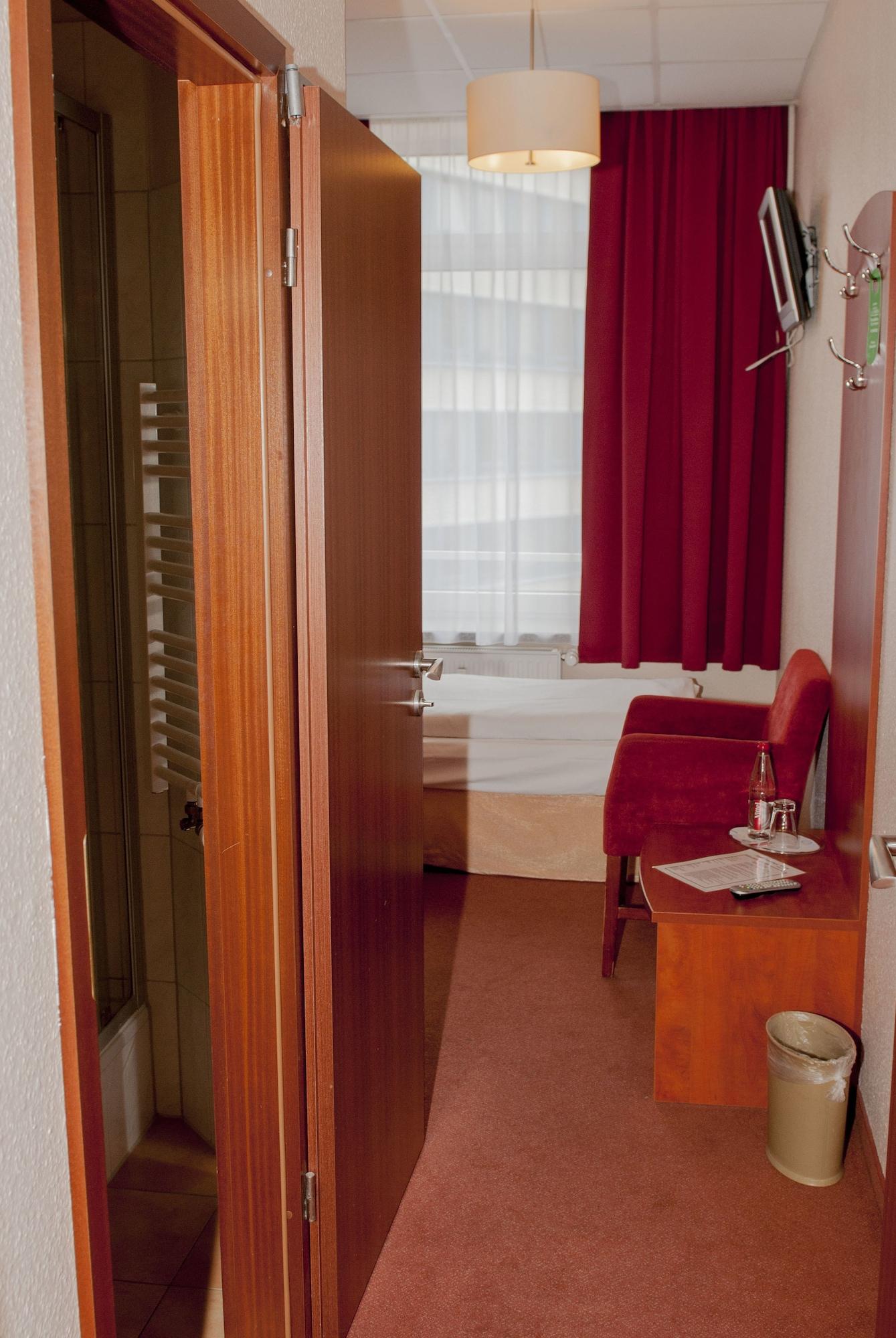 Am Hauptbahnhof Hotel 3*