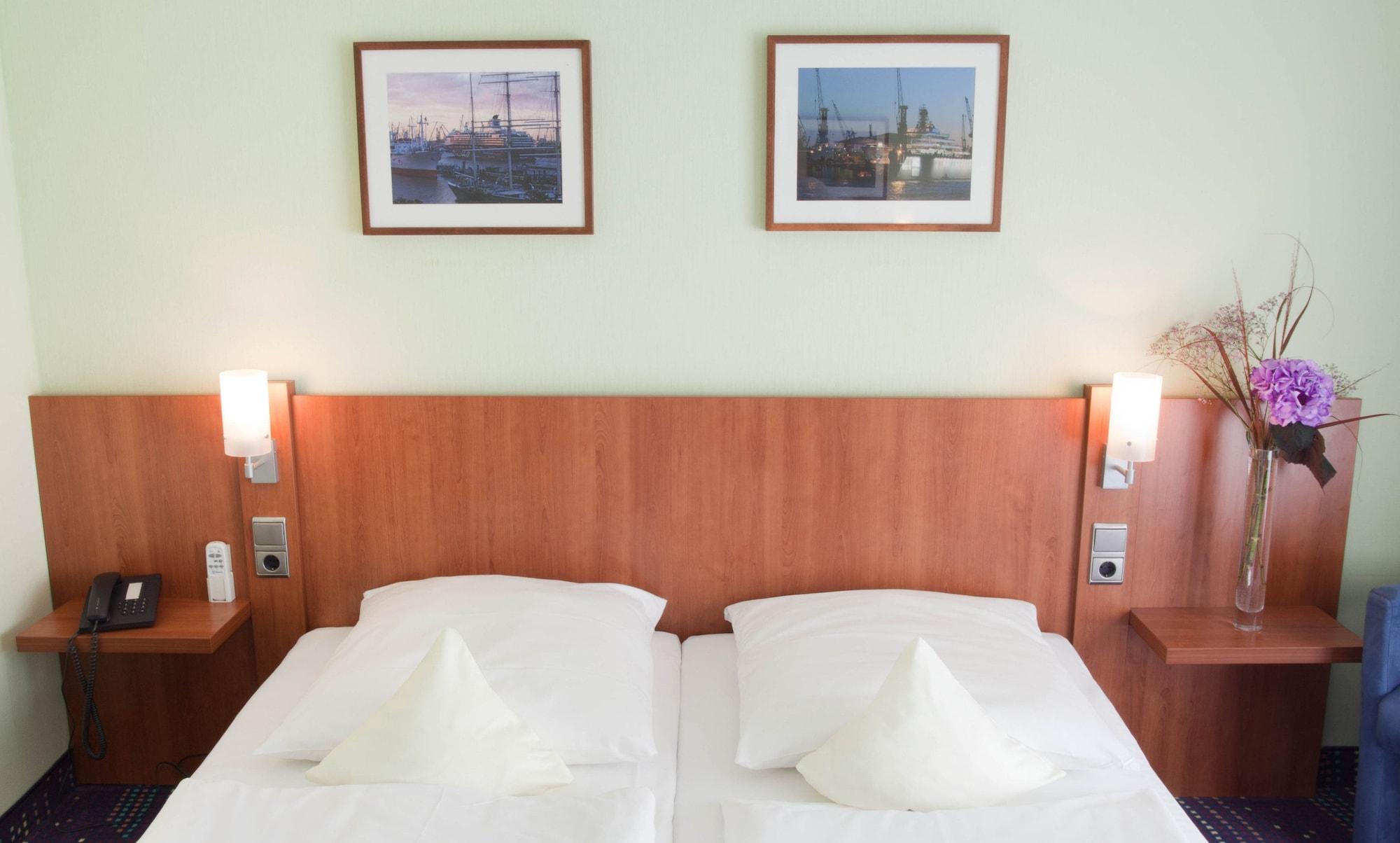 Hanseport Hotel 3*