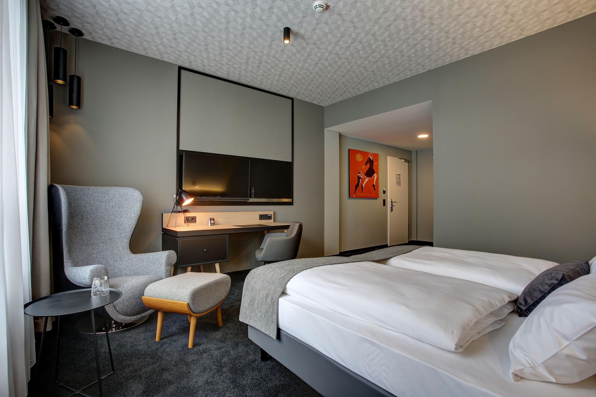 Hotel Boutique 125 Airport By Ina