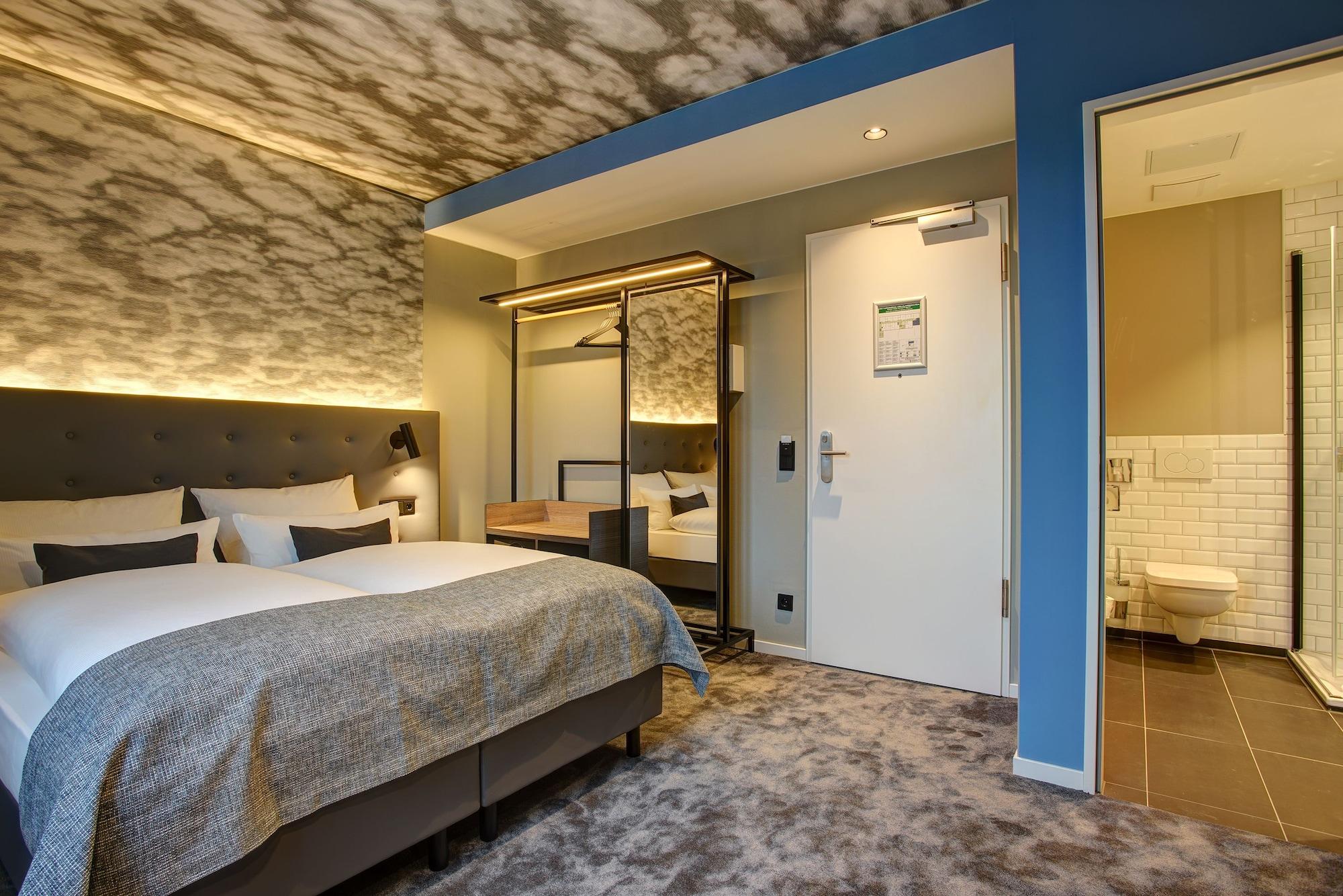 Hotel Boutique 125 Airport By Ina 4*