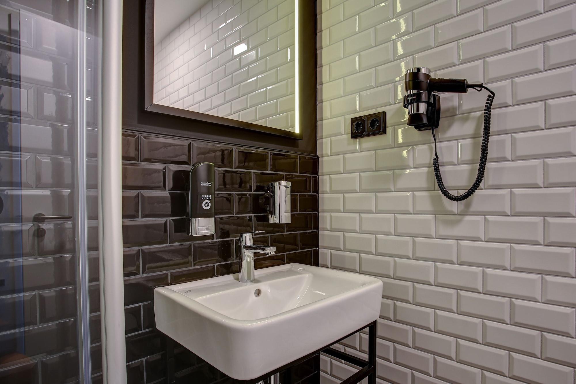 Boutique 125 Airport By Ina 4*