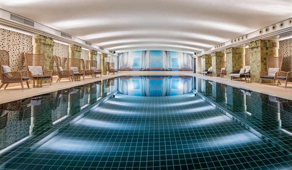 Conrad Hamburg 5*