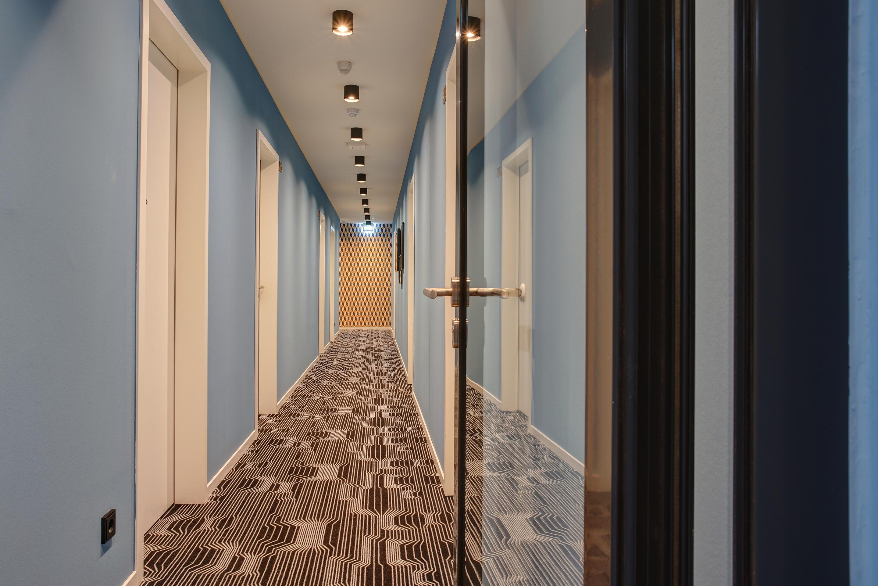 Boutique 125 Airport By Ina Hotel 4*