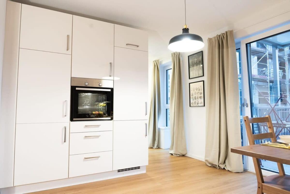 Appartement Four Bedroom In Urban Location