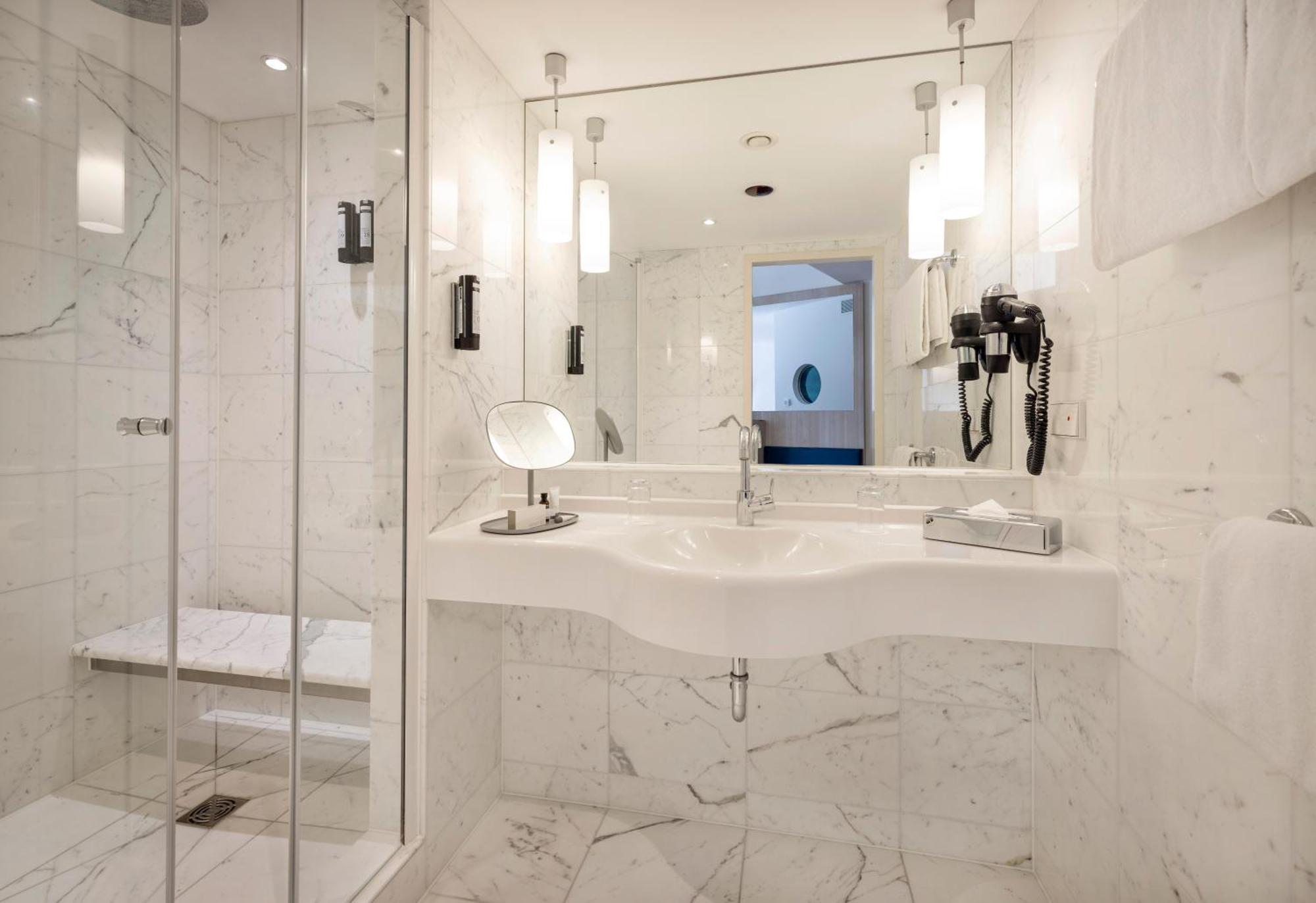Arcotel Onyx 4* Hamburg-Harburg