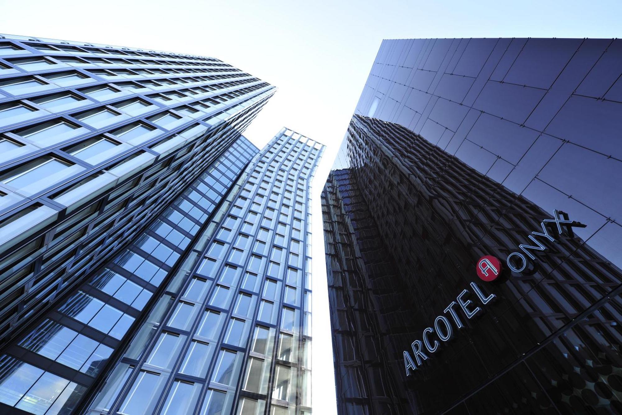 Arcotel Onyx
