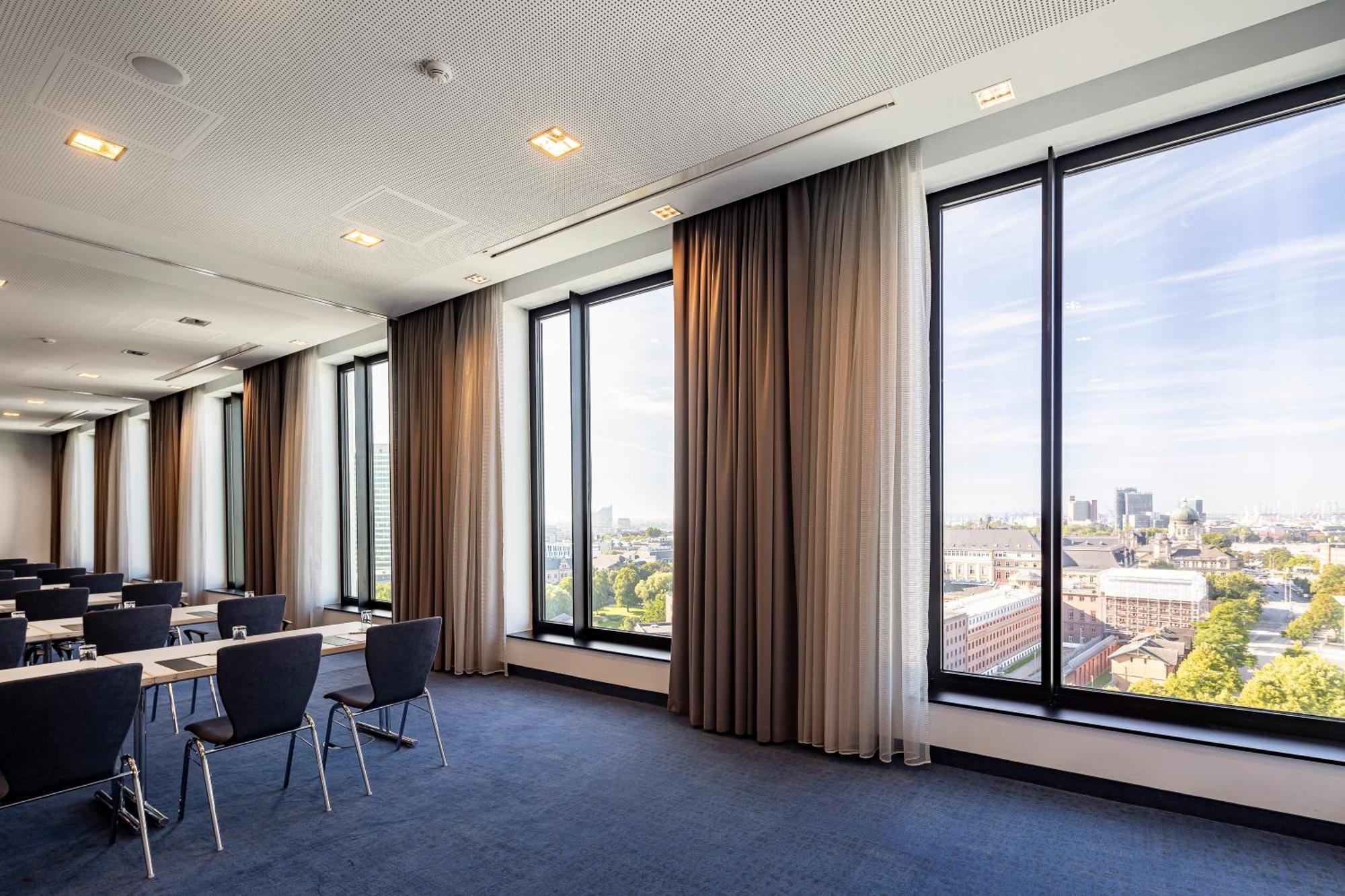 Intercityhotel Dammtor-messe 4* Hamburg
