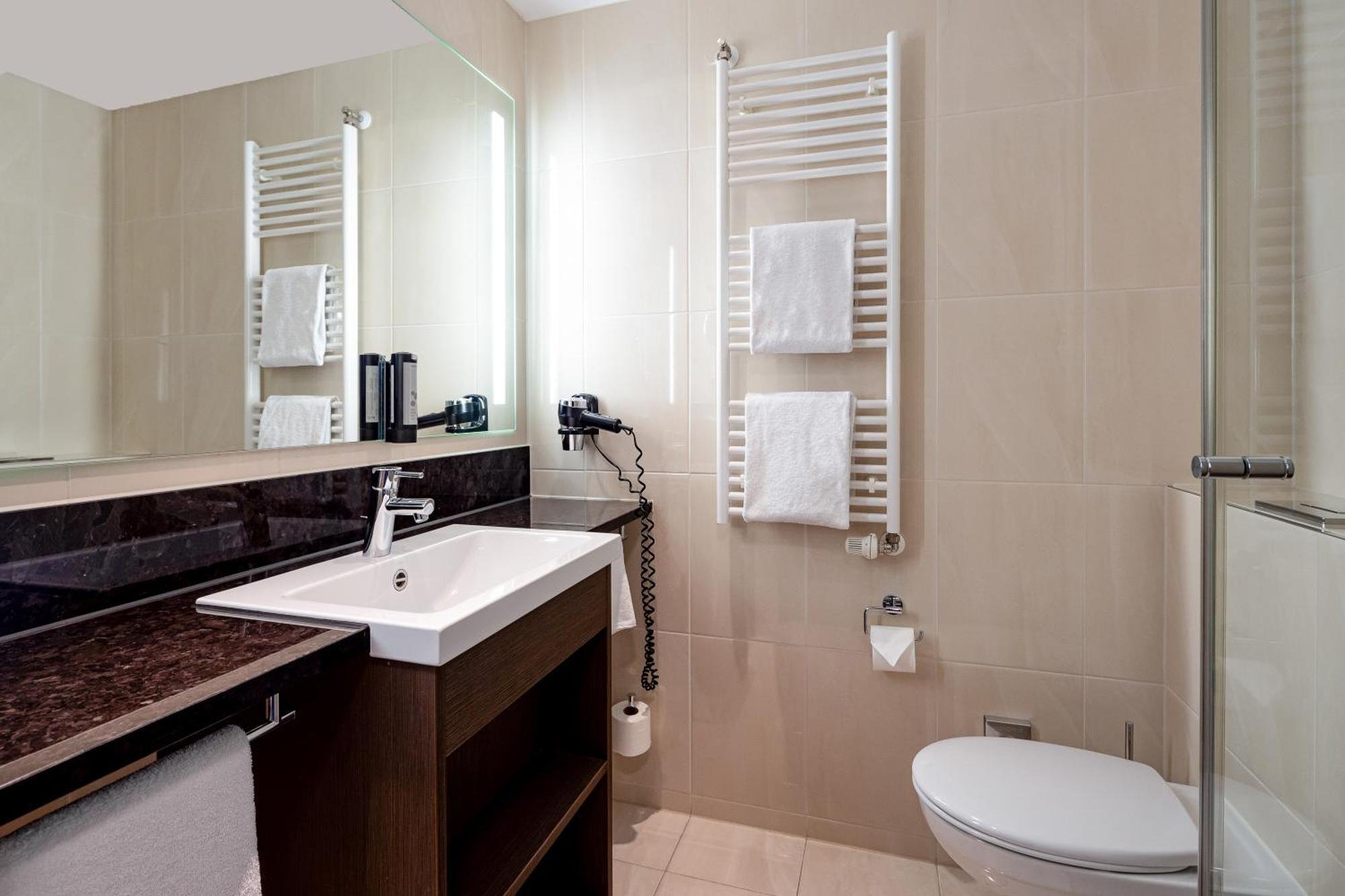Intercityhotel Dammtor-messe 4* Hamburg