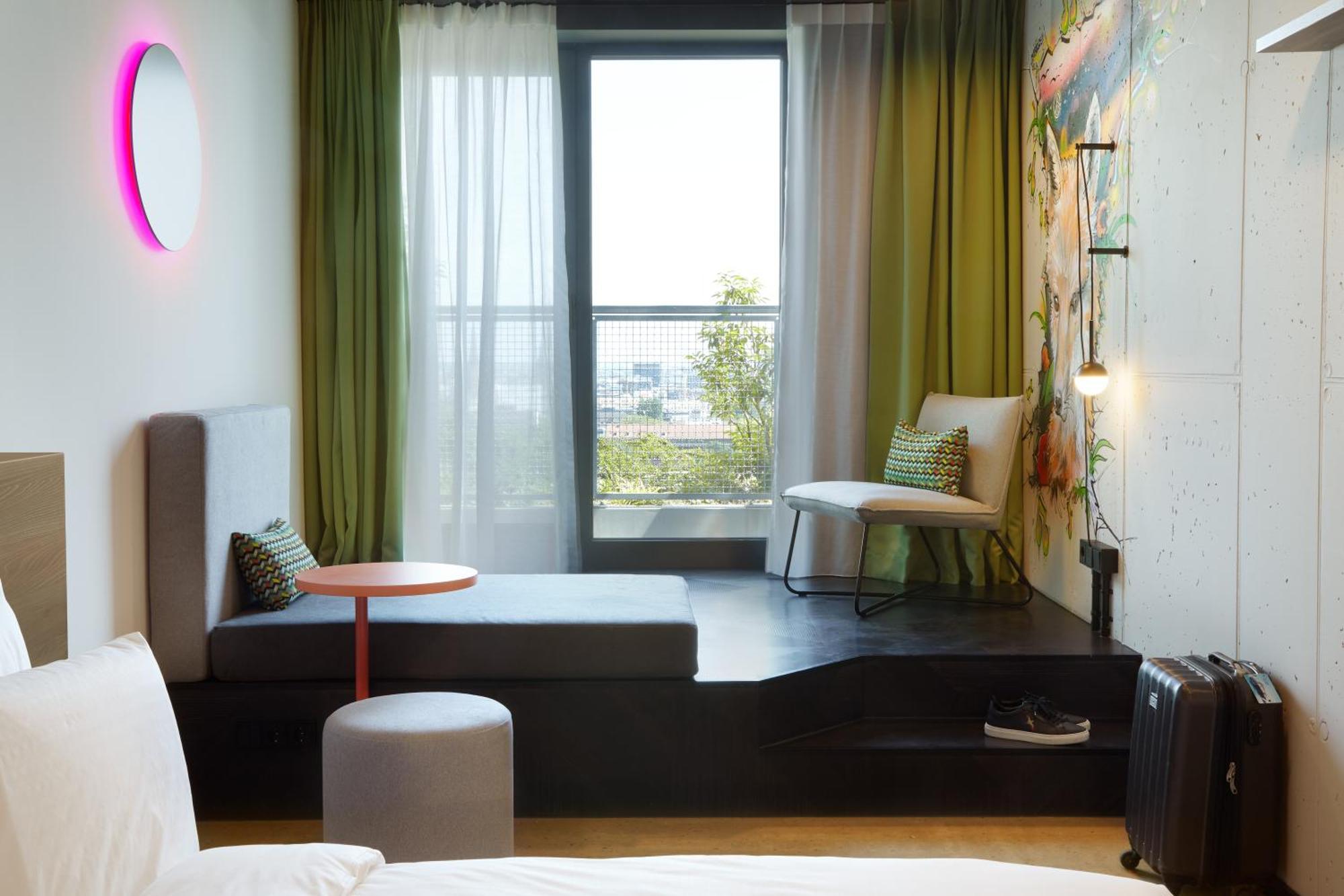 Reverb By Hard Rock Hotel 4*