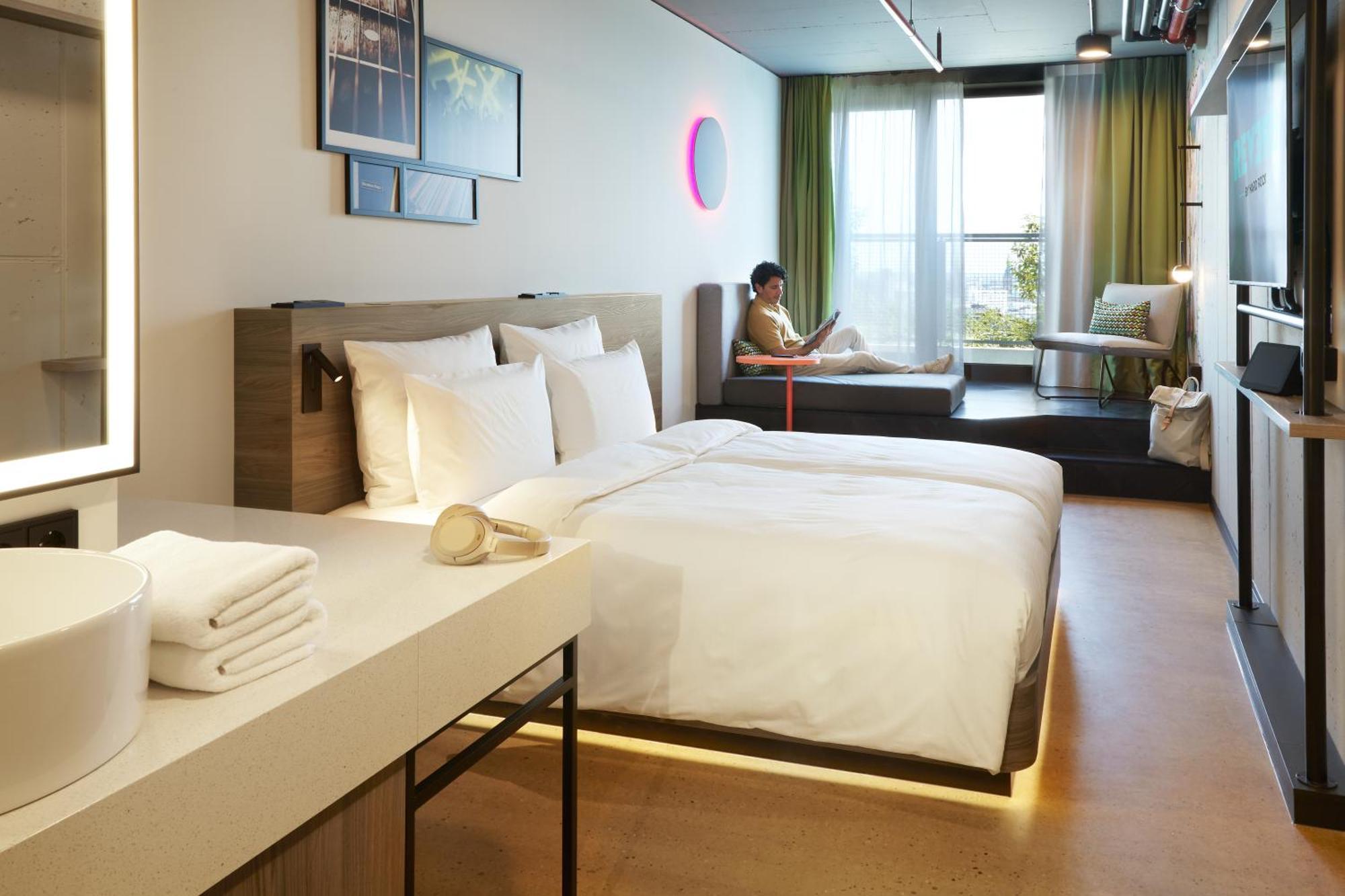 Reverb By Hard Rock Hotel