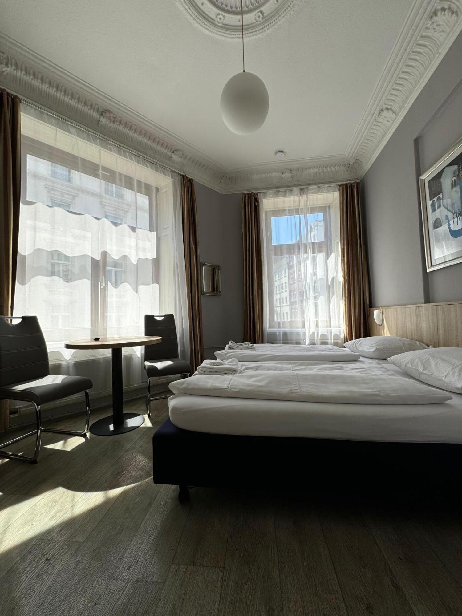 Kieler Hof Am Hauptbahnhof - Station Hotel