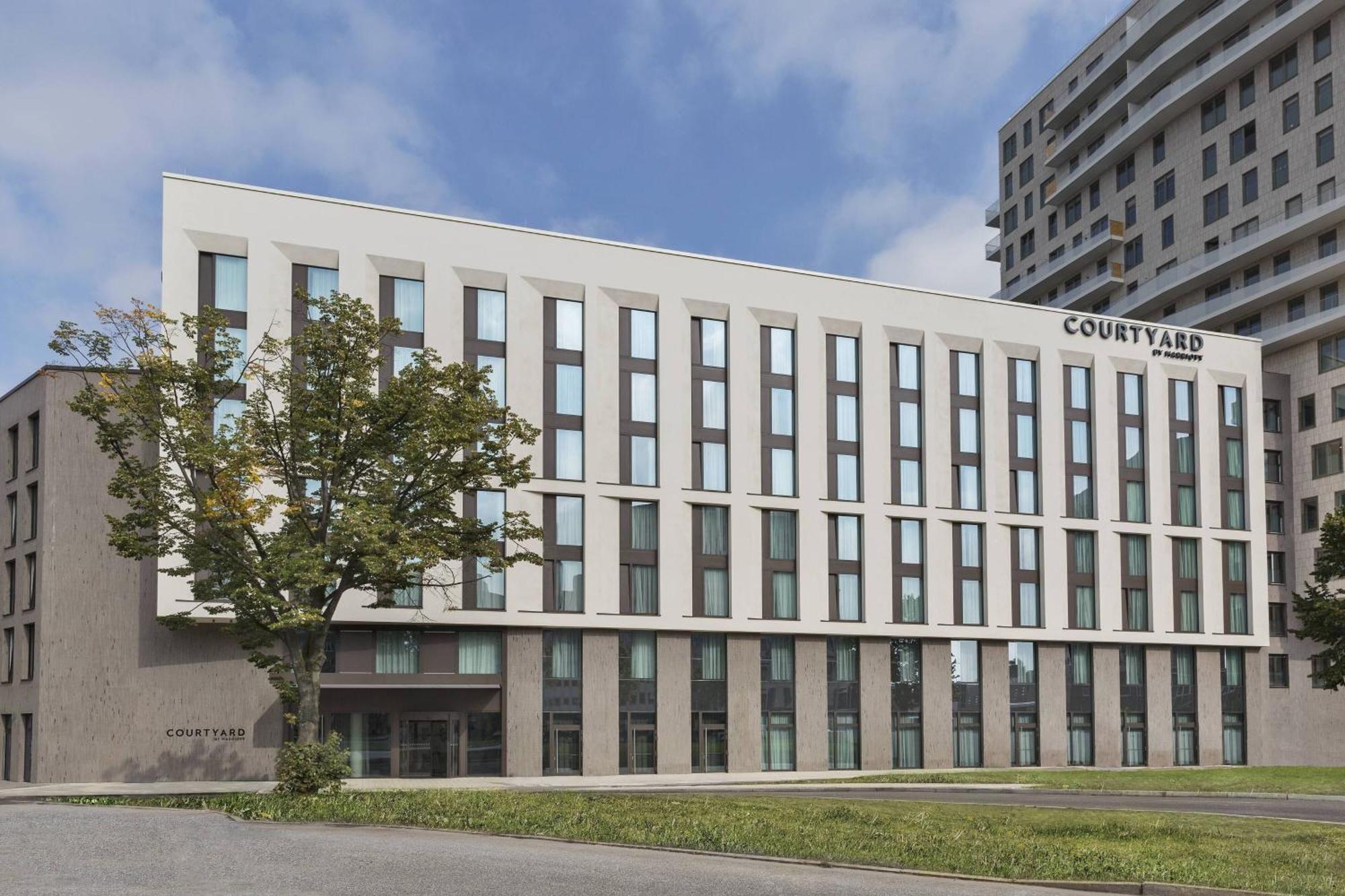 Courtyard By Marriott Hotel Hamburg-Harburg