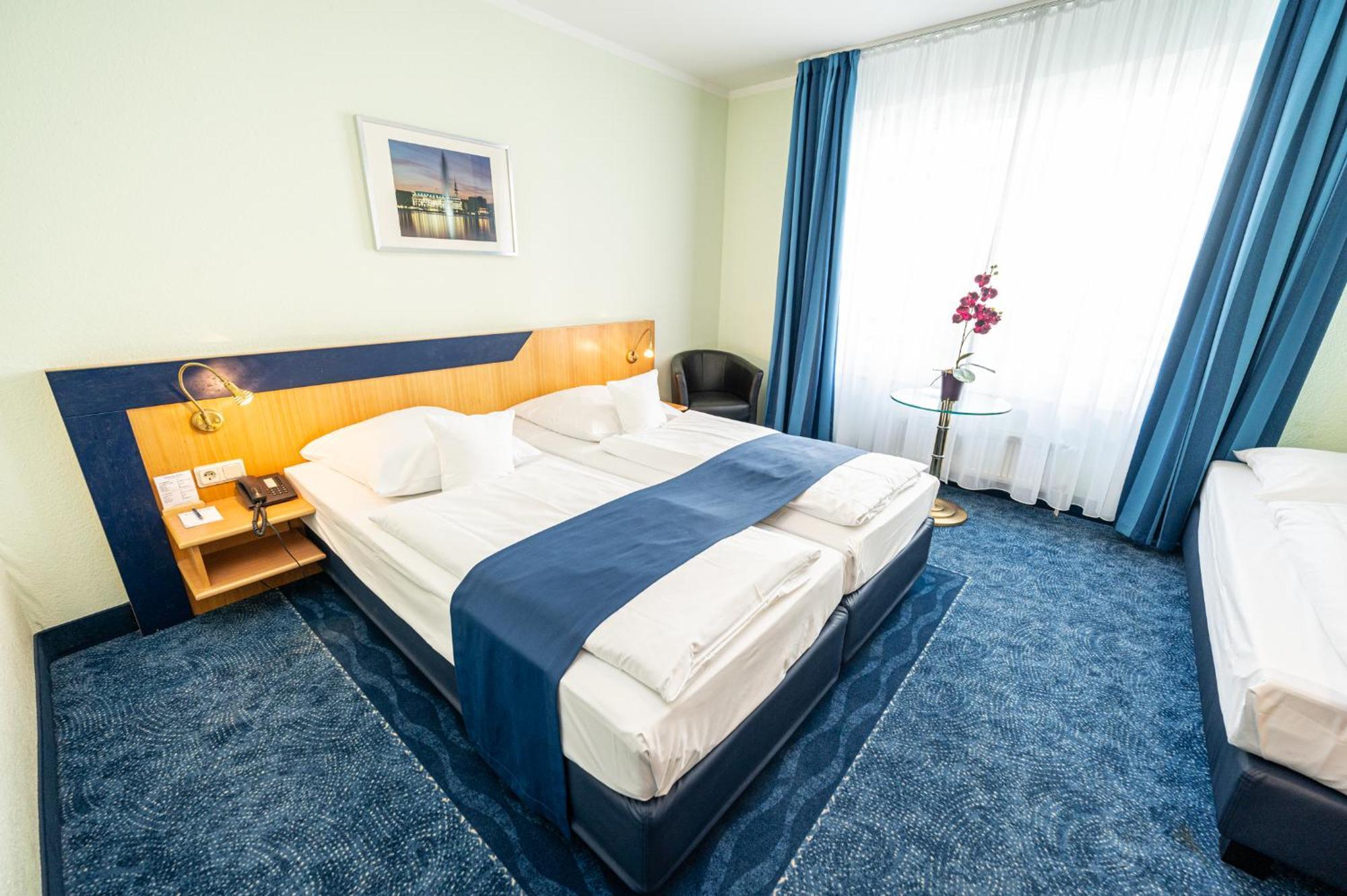 Hanseport Hotel 3*