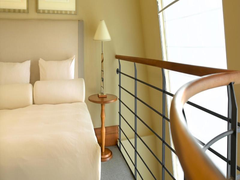 Conrad Hamburg 5*