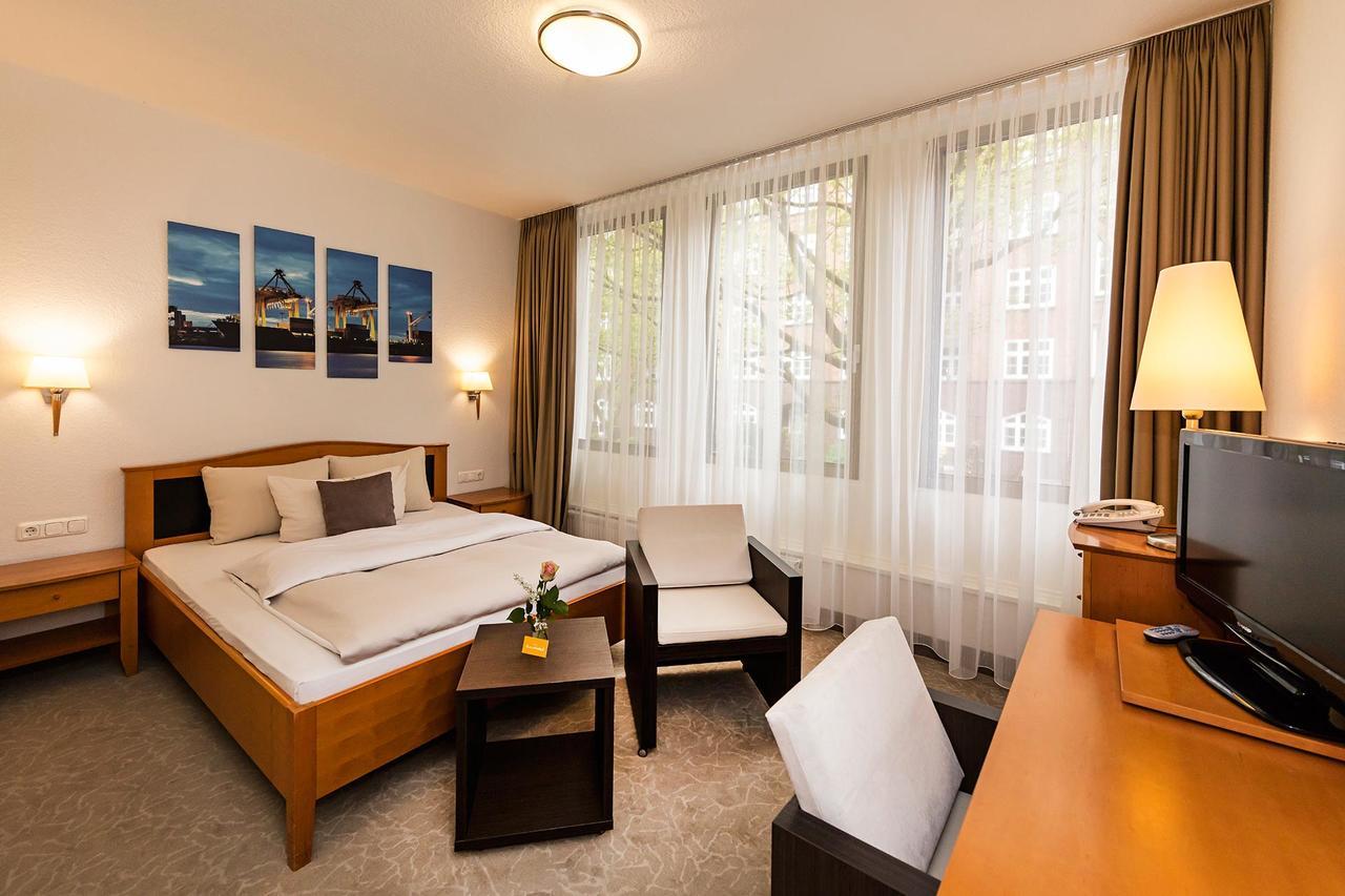 Cristobal Hotel 3*