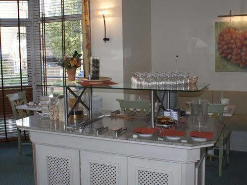Hotel Entree Gross Borstel Garni
