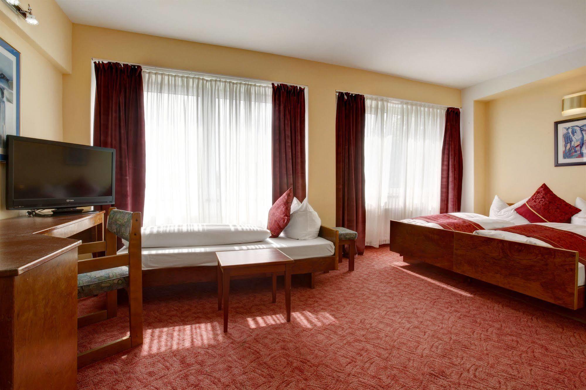 Hotel Nevada 2*