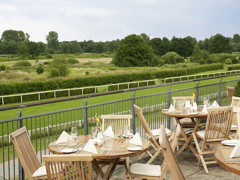 Nh Horner Rennbahn Hotel 4*