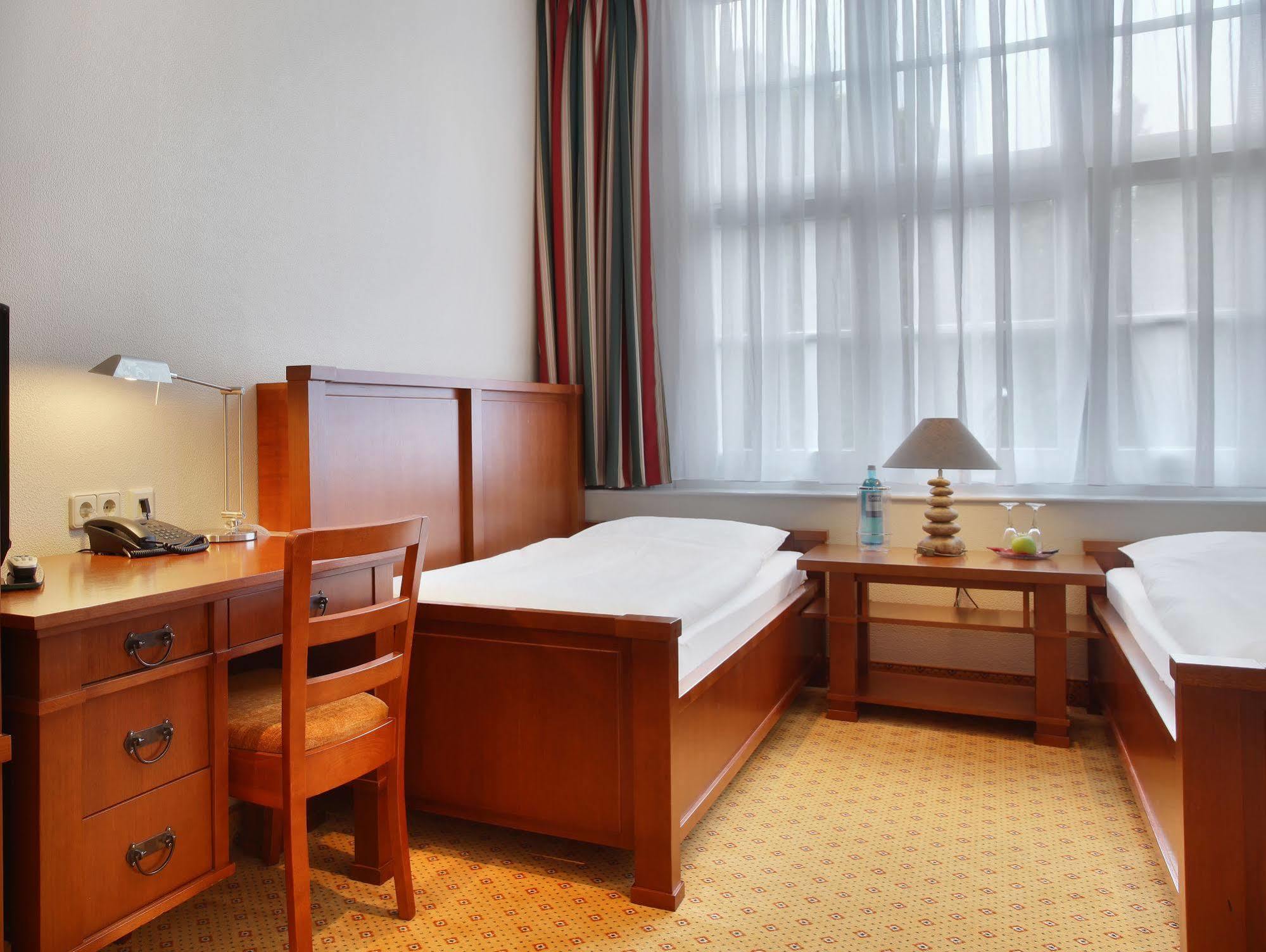 Hotel Bellmoor Im Dammtorpalais 3*