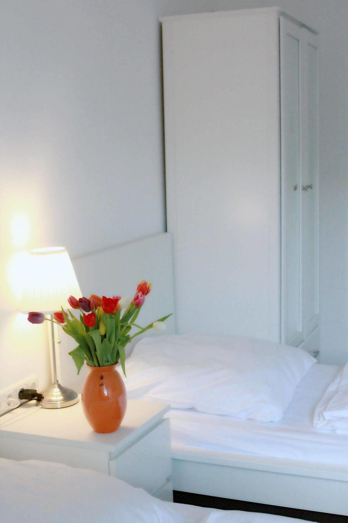 Mac Hostel