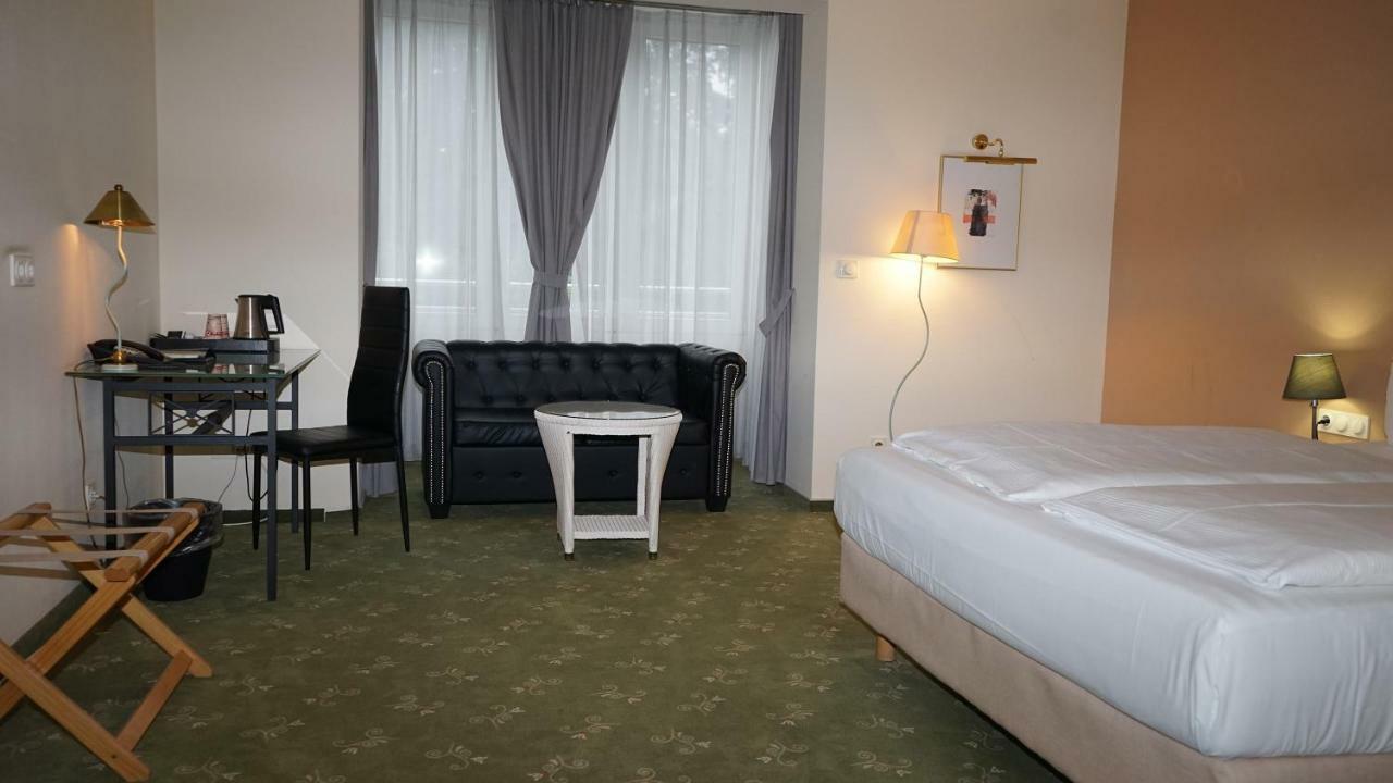 Entree Gross Borstel Garni 3* Hamburg