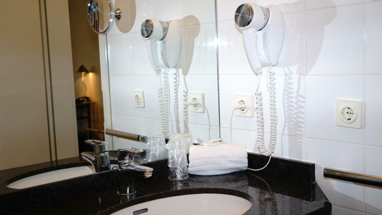 Entree Gross Borstel Garni Hotel