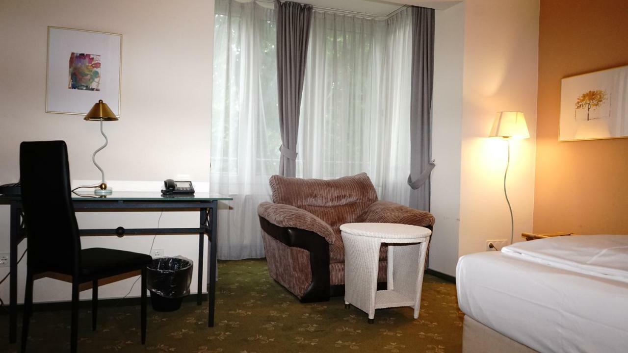 Entree Gross Borstel Garni Hotel 3*