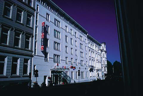 Ibis Alster Centrum Hotel 3*