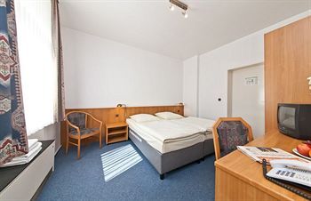 Hotel Hotel Commerz Hamburg 2*